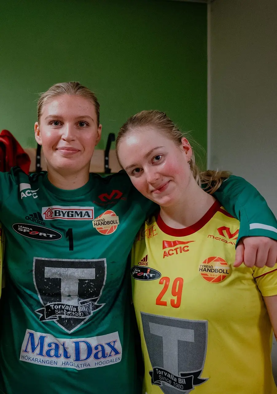 Holly Åberg och Anna Pettersson
