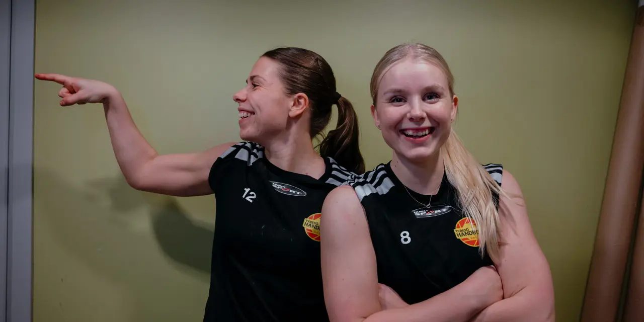 Tilde och Linn är glada :-) (foto Julia Lönnborg)