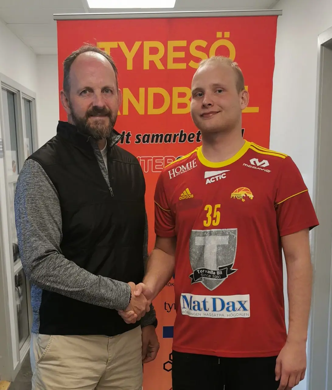 Sportchef Janne Flinckman tillsammans med Karl-Gustav Pintsaar