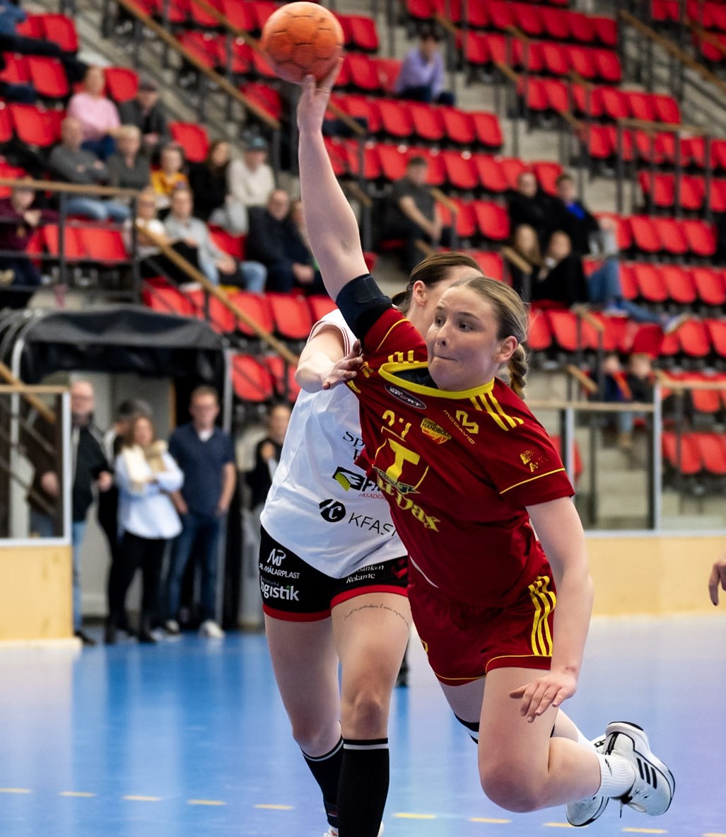 Tove in action!