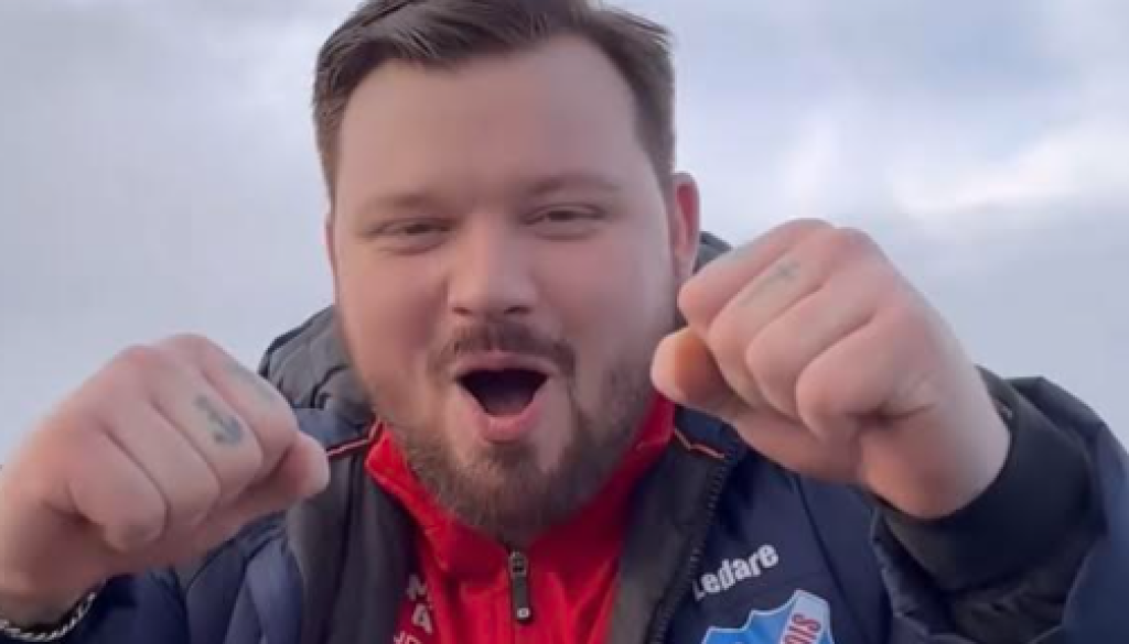 Stolte tränaren André drar uppmärksamhet av skånsk media