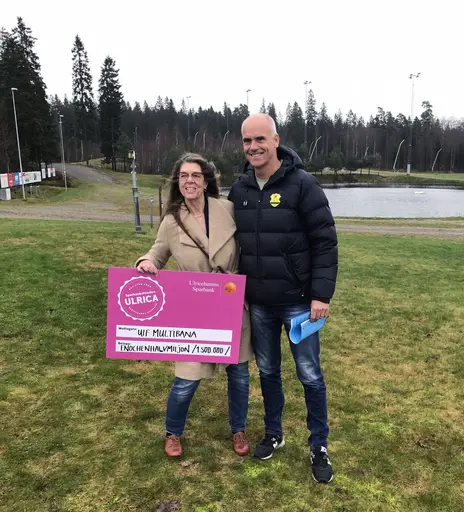 Ingrid Isaksson och Peter Svenningsson, fotograferas av Ulricehamns Tidning