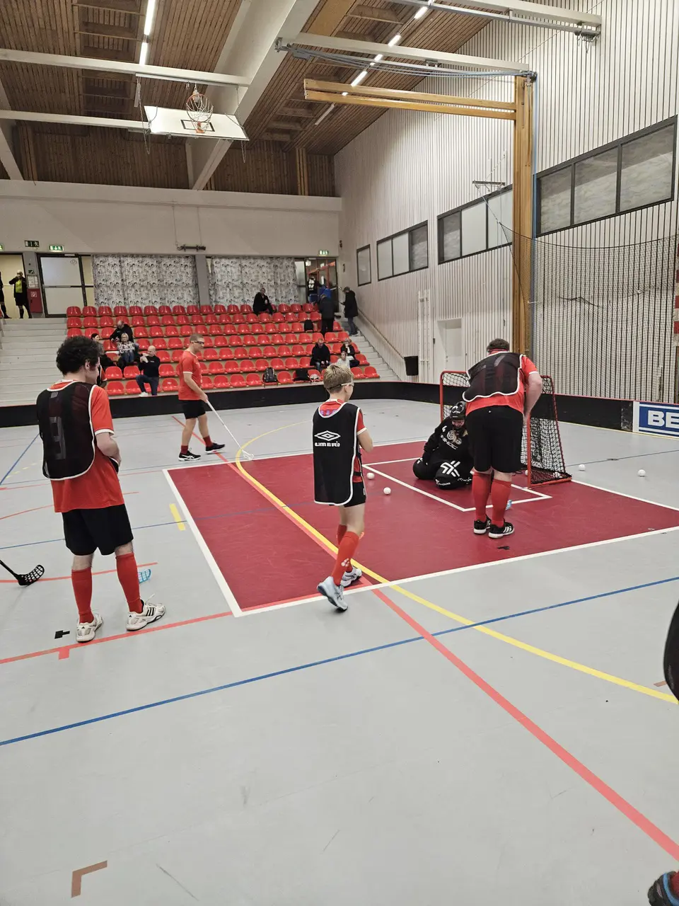 Uppvärmning inför sista matchen mot Oskarshamn