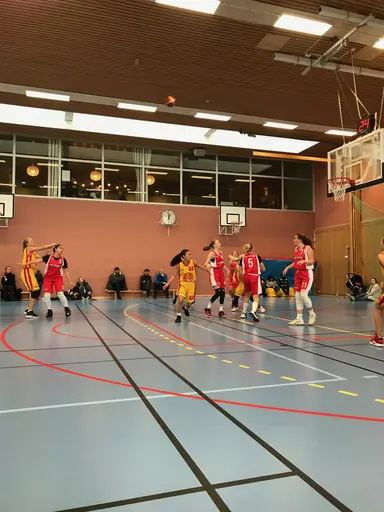 27/10-2018: Hemmamatch i simhallen mot Åkersberga F04:a. 