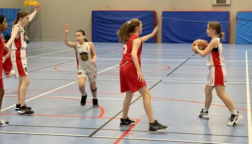 Röda laget mot Duvbo