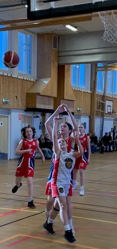 En knalljämn match mot Täbys "fyrtorn".