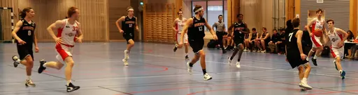 Vibyherrarna besegrar Norrort i en mycket välspelad match!