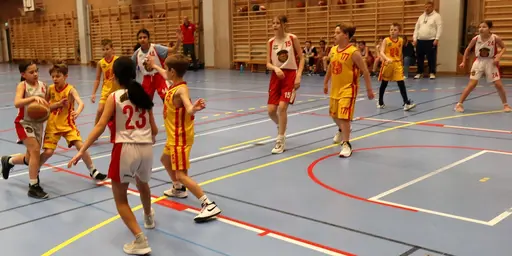 Återigen en härlig match mot Åkersbergagrabbarna! Stress-vinnaren o laget