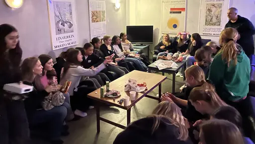 För 3:e året i rad firade vi julavslutning hemma hos Selma. Korv m bröd, fika, Kahoot samt en rolig julklappsutdelning med lite "gambling" 😉