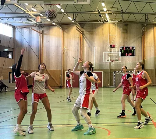 Vita laget som tog A-Brons i Experience-klassen (Nivå 2)