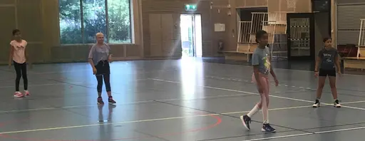 Förutom basket ägnade vi första veckan åt Frisbee, Brännboll, Baseball o Amerikansk fotboll