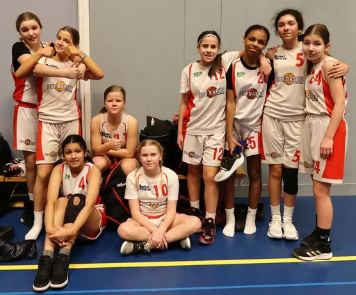 Full fart i segermatchen mot Uppsala  Fyrishovshallen