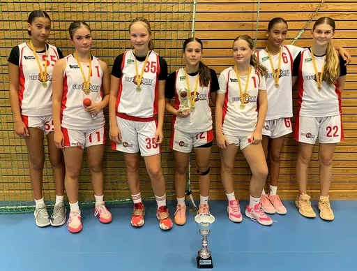 "F09 Vit" som tog Silver och "F10 Vit" som tog brons samt F10 Röd som tog Guld