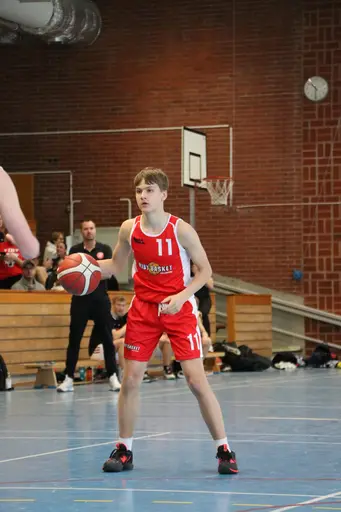 Blandade matchbilder från Skövde basketcup 29 april - 1 maj 2023