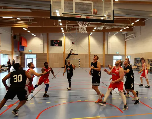 Herrlaget in action i Edsbergshallen!