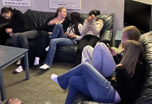 För 3:e året i rad firade vi julavslutning hemma hos Selma. Korv m bröd, fika, Kahoot samt en rolig julklappsutdelning med lite "gambling" 😉