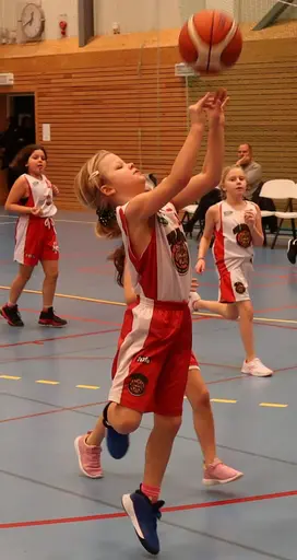 Gemensam lekuppvärmning, matchspel och lagfoto