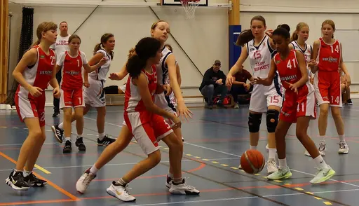 Kämpatag i Byängshallen mot Täby