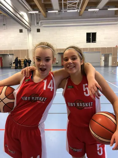 10/12-2017: Vinst mot Täby med 51-27!