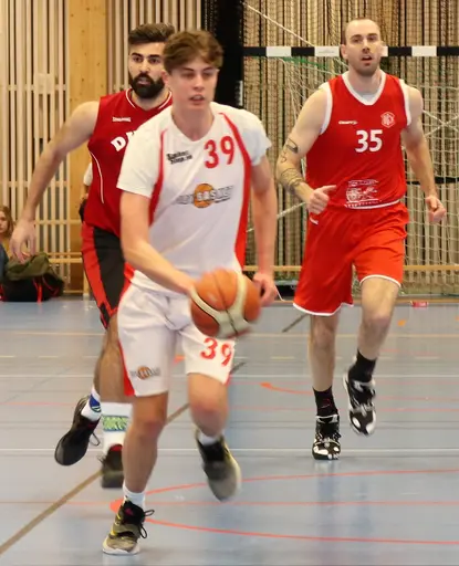 Vibyboysen springer ifrån Duvbo i en härligt svänging match!