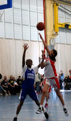 Supertjejerna tar A-Brons i Göteborgs Basketfestival