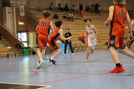 Matchbilder från Viby 1 & Viby 2 under Göteborg Basketfestival