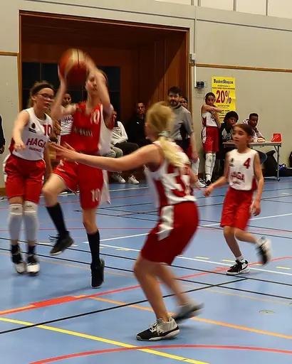 Supertjejerna, förstärkta med Nike o Siri från F09, tog guld i Lampe Challenge F09 Open