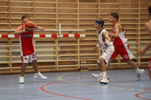 6 september i gamla Rotebrohallen