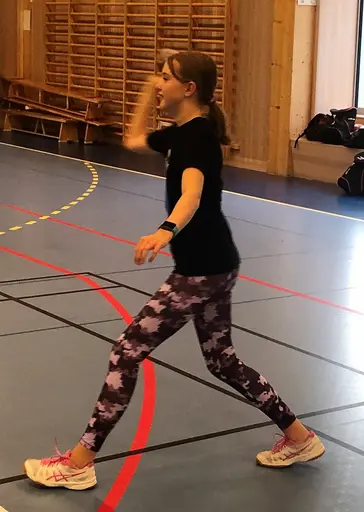 Förutom basket ägnade vi första veckan åt Frisbee, Brännboll, Baseball o Amerikansk fotboll
