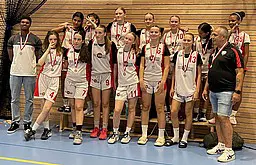 "F09 Vit" som tog Silver och "F10 Vit" som tog brons samt F10 Röd som tog Guld