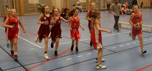 Skottuppvärmning, full fart mot Lidingö o Tureberg samt dagens lag