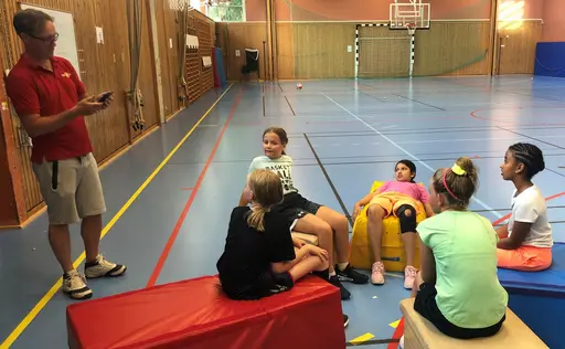 Lite sommarspecial i Sporthallen med Henrik o F09!