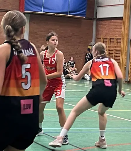 Vita laget som tog A-Brons i Experience-klassen (Nivå 2)