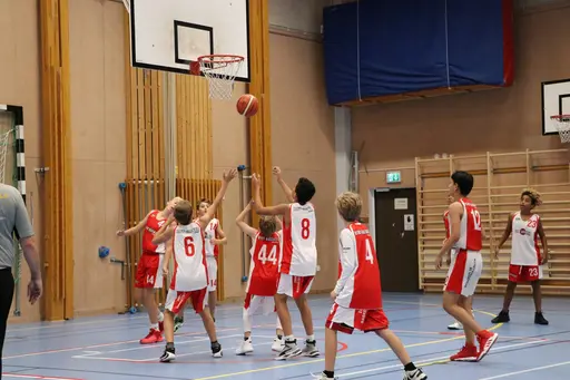 6 september i gamla Rotebrohallen
