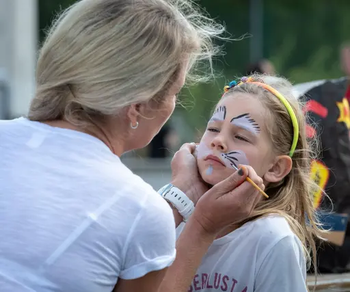 Massor med basket o aktiviteter (Fotograf: Anders Tillgren)