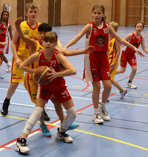 Kämpatag mot Åkersbergas P10 i Rotebrohallen