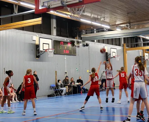 Supertjejerna besegrar Blackeberg Beckomberga med 56-32.