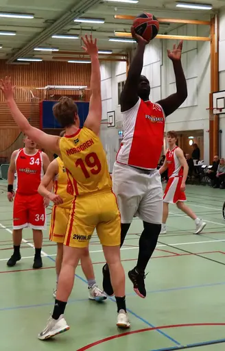 Bra match i Sörahallen i Åkersberga.