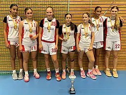 "F09 Vit" som tog Silver och "F10 Vit" som tog brons samt F10 Röd som tog Guld