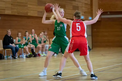 05/26-2019: Bilder från finalen i Lampe Open 2019 där vi van mot Finska Turun Riento (41-38) efter en jämn match! Matchens lirare blev #21 Amanda Unger!   Foto: Anders Tillgren  