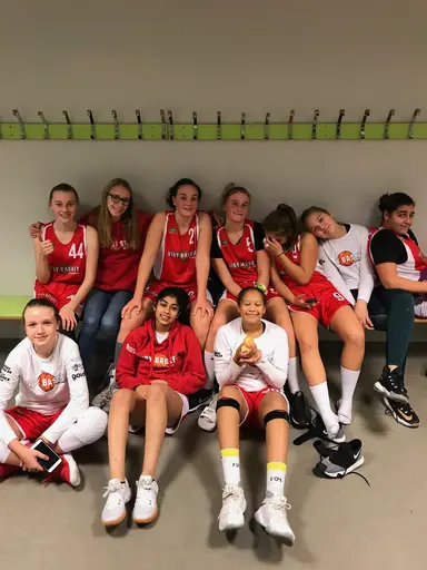 27/10-2018: Hemmamatch i simhallen mot Åkersberga F04:a. 