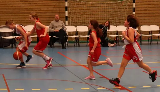 Gemensam lekuppvärmning, matchspel och lagfoto