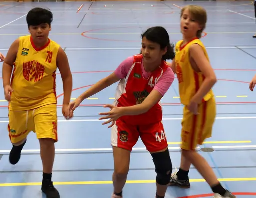 Kämpatag mot Åkersbergas P10 i Rotebrohallen