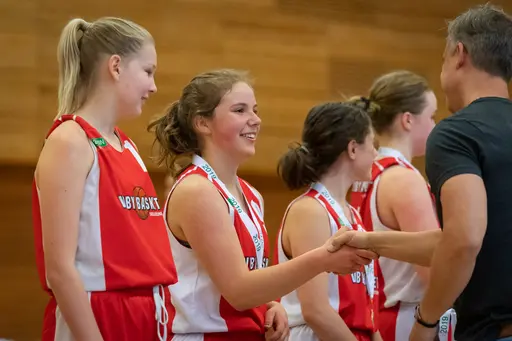 05/26-2019: Bilder från finalen i Lampe Open 2019 där vi van mot Finska Turun Riento (41-38) efter en jämn match! Matchens lirare blev #21 Amanda Unger!   Foto: Anders Tillgren  