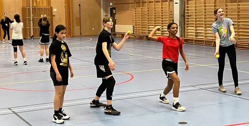 Vi började med olika kastlekar