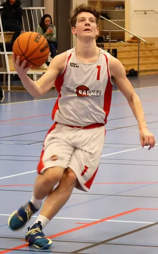 Vibys Herr2-boys besegrar Köping med +50 poäng!