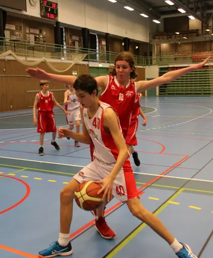 P02-grabbarna in action 2017