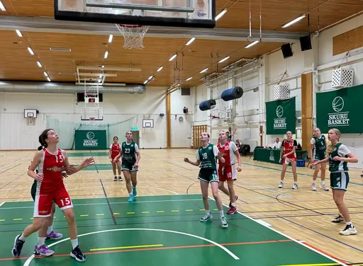 Vita laget mot Skuru (inga bilder från Röda matchen denna helg)
