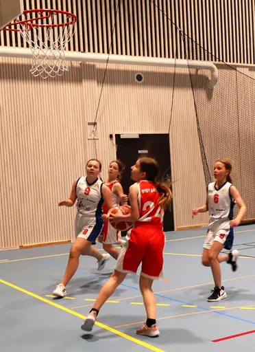 Supertjejerna in Action