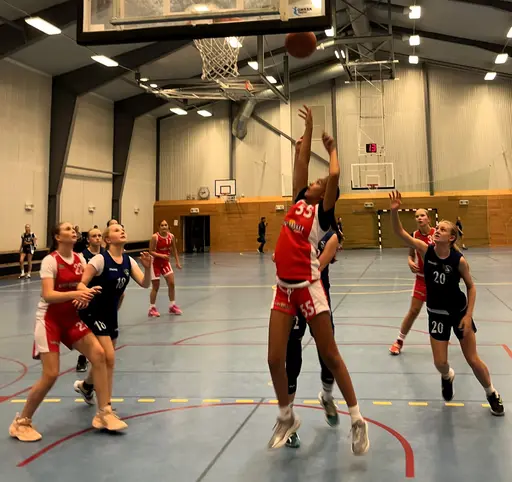 Röda laget som spelade i både F10 Invitational och vann samt i F09 Competence där vi fick kliva av efter lördagen då semifinalerna krockade på söndagen